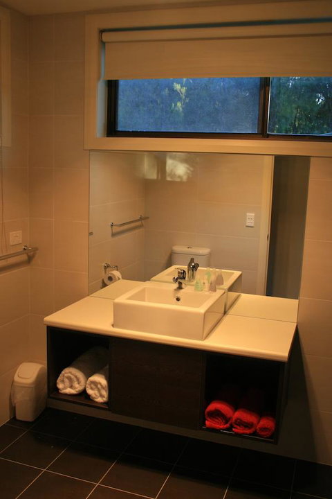 Bicheno By The Bay - Australia Shopping 42