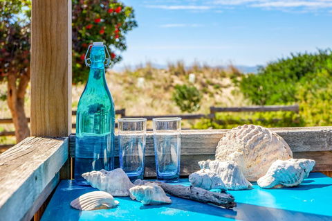 Aqua Beachfront! - Accommodation Australia 11