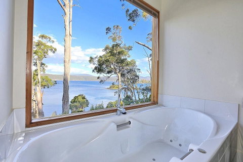 Stewarts Bay Lodge - Accommodation Australia 14