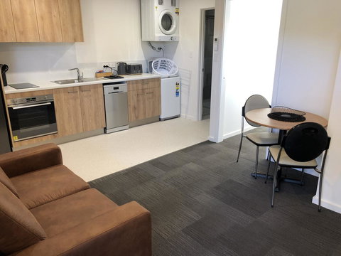 Risdon Brook Hotel - Australia Shopping 19