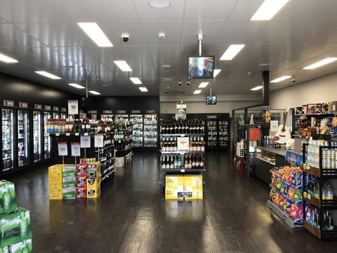 Risdon Brook Hotel - Australia Shopping 4