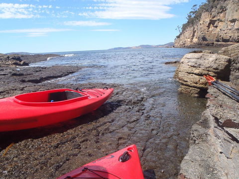 Beachside Taroona With Spa - Accommodation Australia 23
