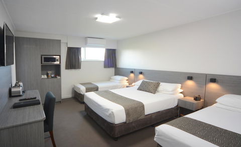 Bridge Hotel - Accommodation Australia 1