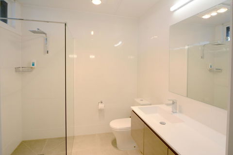 Bridge Hotel - Accommodation Australia 8