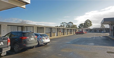 Bridge Hotel - Accommodation Australia 12