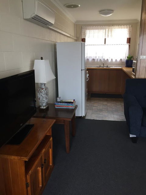 Regatta Point Tavern & Holiday Villas - Accommodation Australia 6