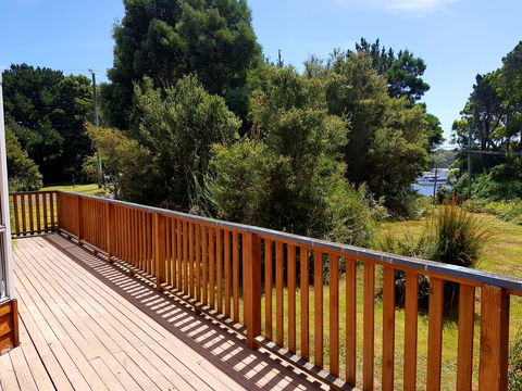 Regatta Point Tavern & Holiday Villas - Accommodation Australia 32