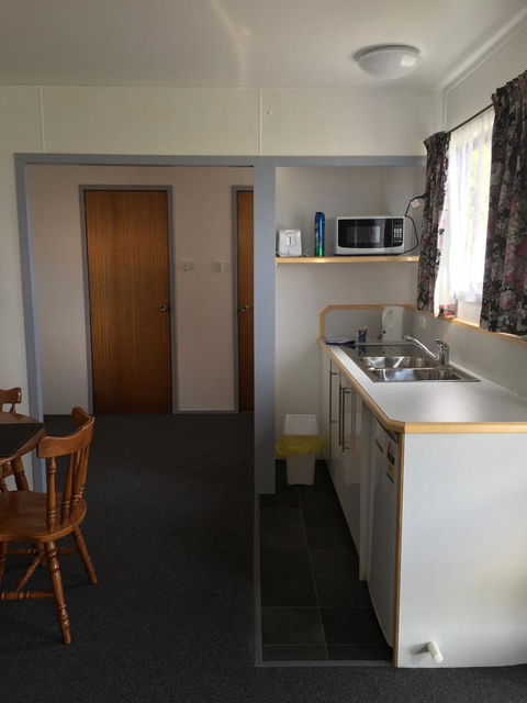 Regatta Point Tavern & Holiday Villas - Accommodation Australia 15