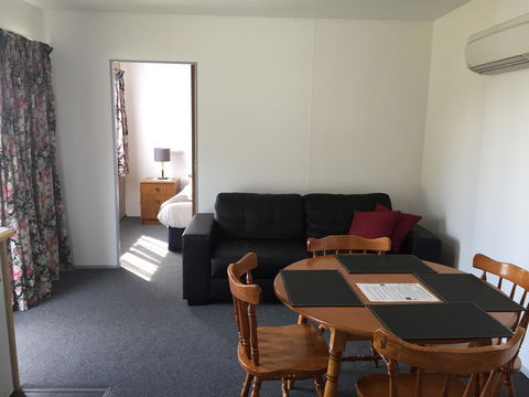 Regatta Point Tavern & Holiday Villas - Accommodation Australia 22