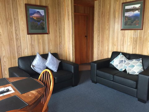 Regatta Point Tavern & Holiday Villas - Accommodation Australia 11