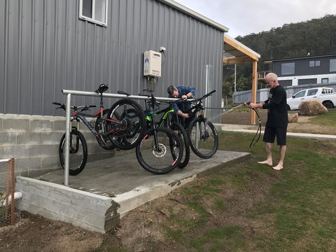 Derby Digs Cottage - Local Tourism 13