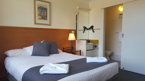 Mt Lyell Motor Inn - Accommodation Australia 20