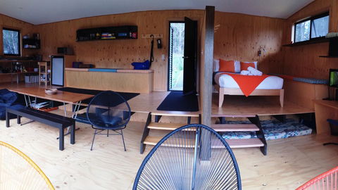 BAY OF FIRES ECO HUT Off Grid Experience At Binalong Bay - Accommodation Australia 8