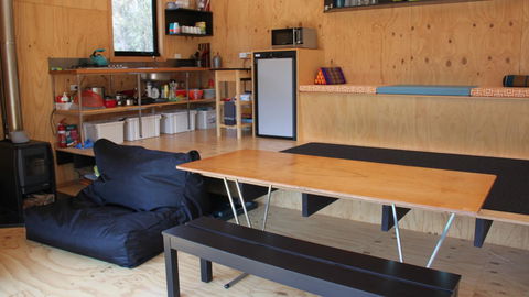BAY OF FIRES ECO HUT Off Grid Experience At Binalong Bay - Accommodation Australia 6