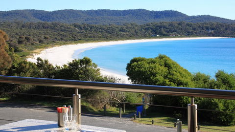 BAY OF FIRES ECO HUT Off Grid Experience At Binalong Bay - Accommodation Australia 13