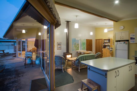 Arthur Riverfront And Sea Lodge Downstream - Accommodation Australia 8