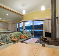 Arthur Riverfront and Sea Lodge downstream - Accommodation Australia
