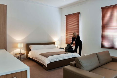 Ikon Hotel - Accommodation Australia 34