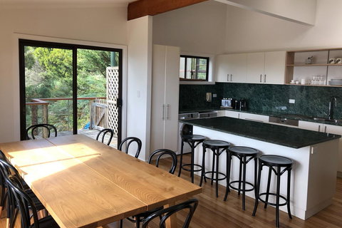 HIDDEN HAVEN Binalong Bay - Accommodation Australia 5