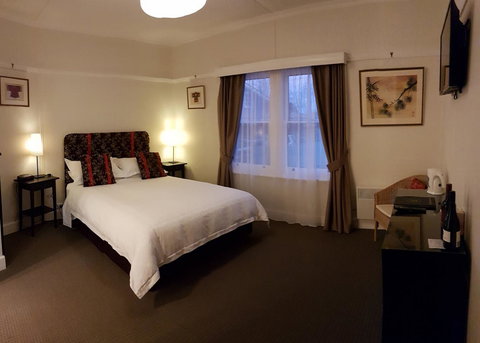Ashdowns Of Dover - Accommodation Australia 13