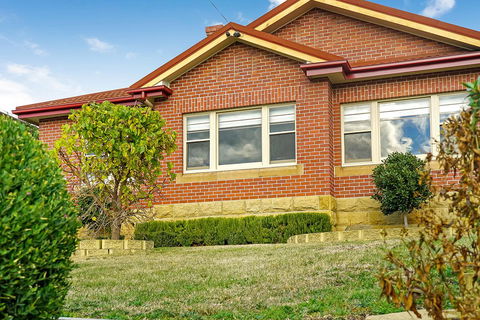 Gorgeous Hobart Accommodation - Park On Park - New Town - Australia Shopping 1