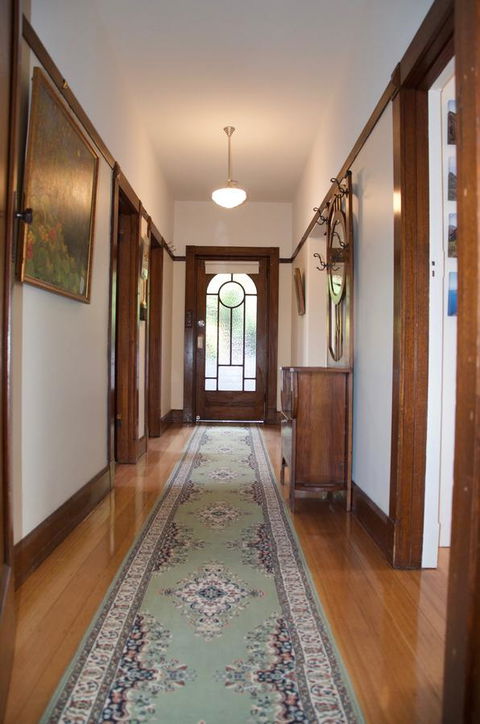 Gorgeous Hobart Accommodation - Park On Park - New Town - Australia Shopping 7