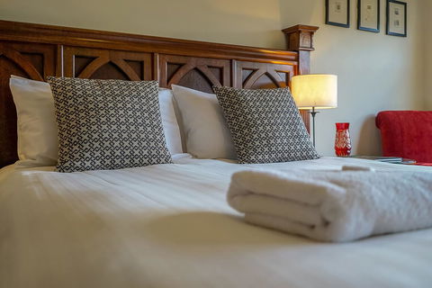 Gorgeous Hobart Accommodation - Park On Park - New Town - Australia Shopping 23