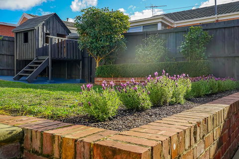 Gorgeous Hobart Accommodation - Park On Park - New Town - Australia Shopping 43