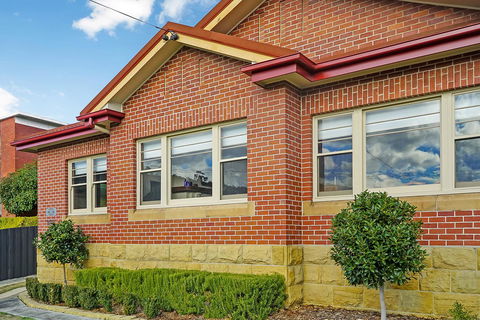 Gorgeous Hobart Accommodation - Park On Park - New Town - Australia Shopping 3