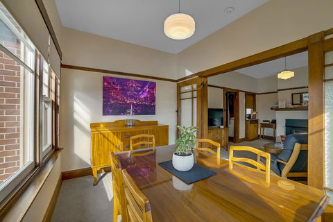 Gorgeous Hobart Accommodation - Park On Park - New Town - Australia Shopping 16