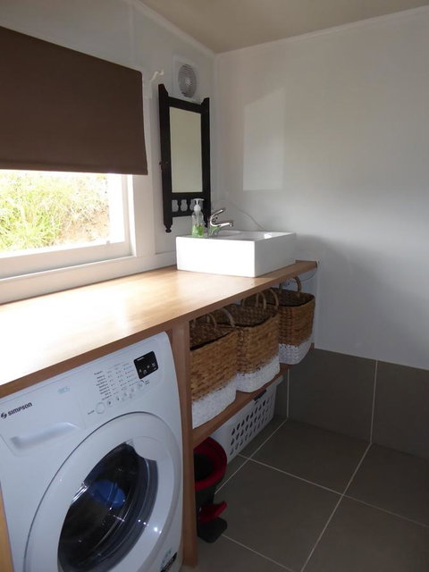 Riders Hut - Derby - Australia Shopping 19