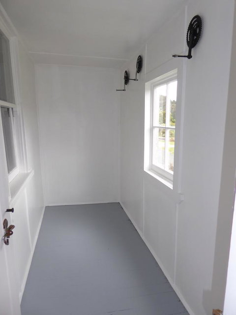 Riders Hut - Derby - Australia Shopping 23