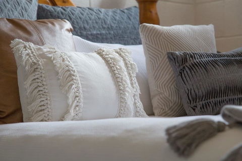 New Aptmnt Only 5 Mins To Mona Gallery - Accommodation Australia 10
