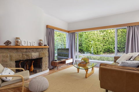 Apartment No 1 - Accommodation Australia 5