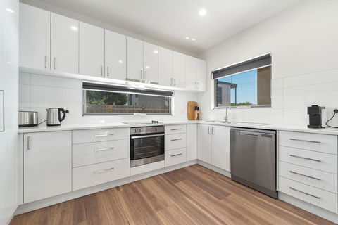 Rosewater Townhouses Dromana - Accommodation Australia 17