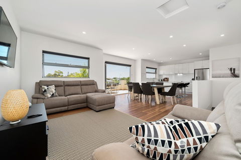 Rosewater Townhouses Dromana - Accommodation Australia 0