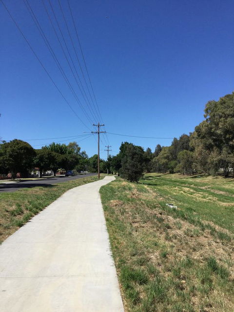 Flora Hill Creek Views - Accommodation Australia 18