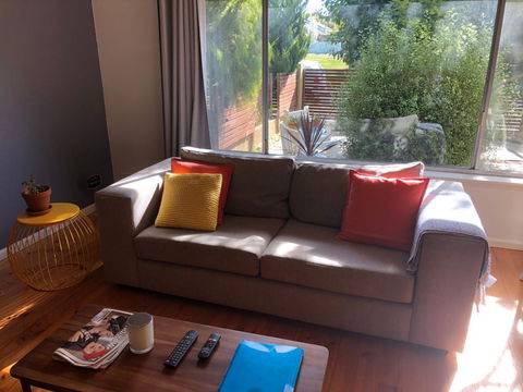 Flora Hill Creek Views - Accommodation Australia 5