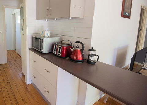 Flora Hill Creek Views - Accommodation Australia 12
