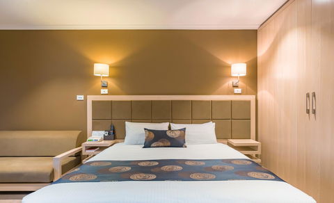 The Waverley International Hotel - Australia Shopping 12