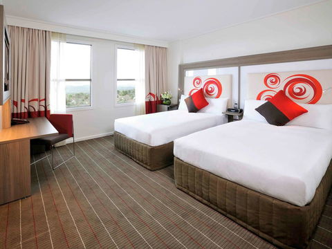 Novotel Melbourne Glen Waverley - Australia Shopping 3