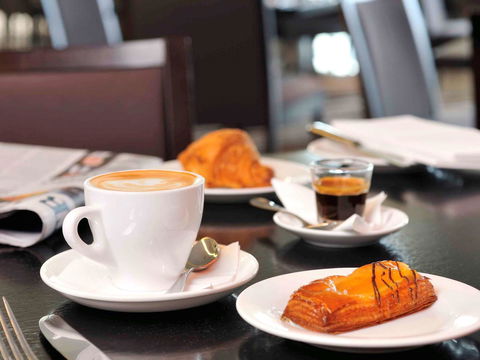Novotel Melbourne Glen Waverley - Australia Shopping 28