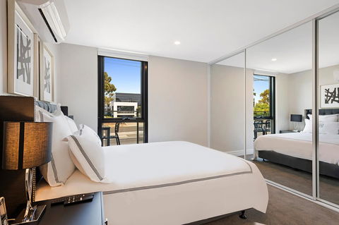 Manhattan Apartments - Notting Hill - Accommodation Australia 10