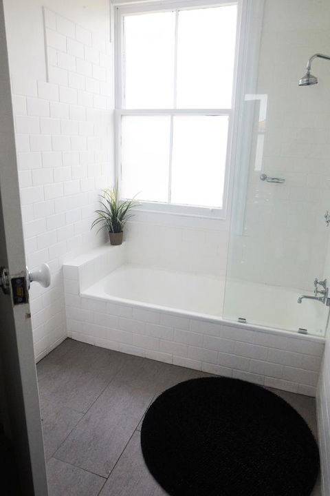 The Royal Hotel Mornington - Accommodation Australia 12