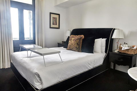 The Royal Hotel Mornington - Accommodation Australia 11