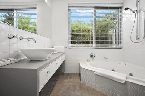 Oceanic Sorrento - Accommodation Australia 5