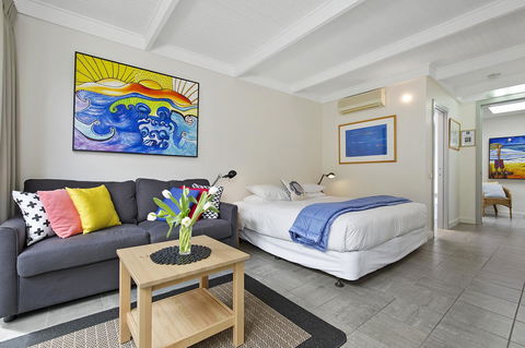 Oceanic Sorrento - Accommodation Australia 13