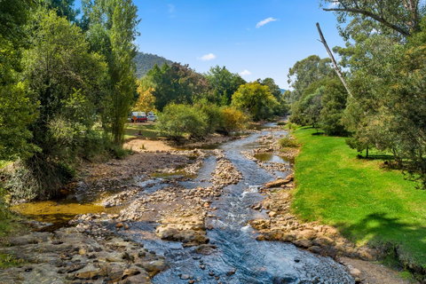 Bright Riverside Holiday Park - Accommodation Australia 3