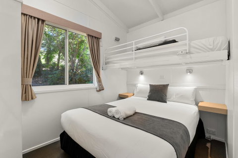 Bright Riverside Holiday Park - Accommodation Australia 9