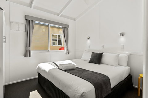 Bright Riverside Holiday Park - Accommodation Australia 10